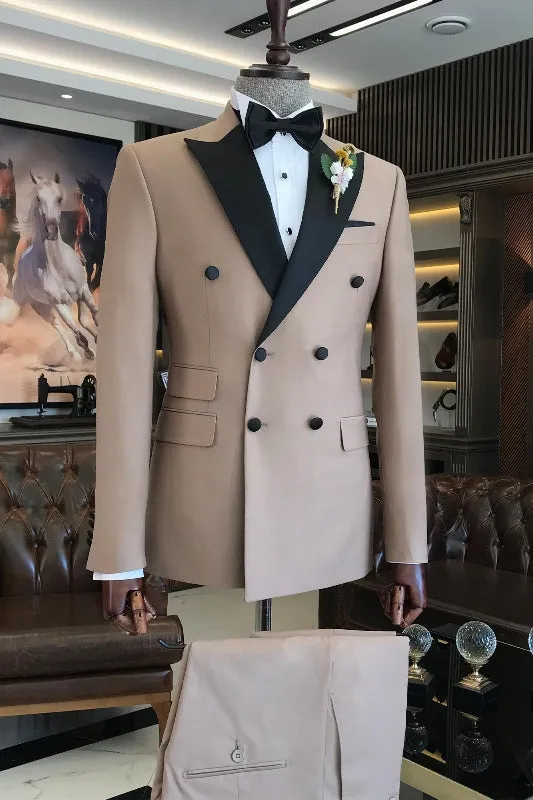 Alvis Stylish Khaki Peaked Lapel Double-Breasted Prom Outfit