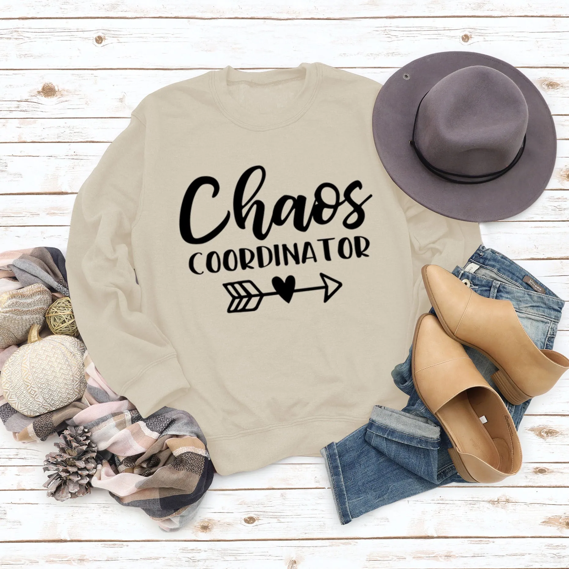 Chaos COORDINATOR Letters Round Neck Loose Autumn and Winter Long-sleeved Large Size Sweater