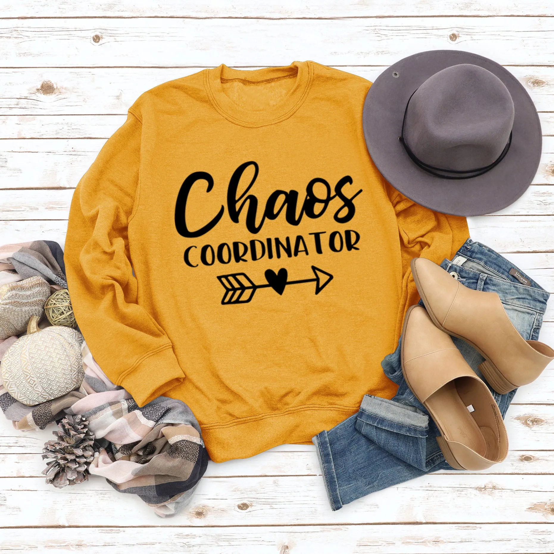 Chaos COORDINATOR Letters Round Neck Loose Autumn and Winter Long-sleeved Large Size Sweater