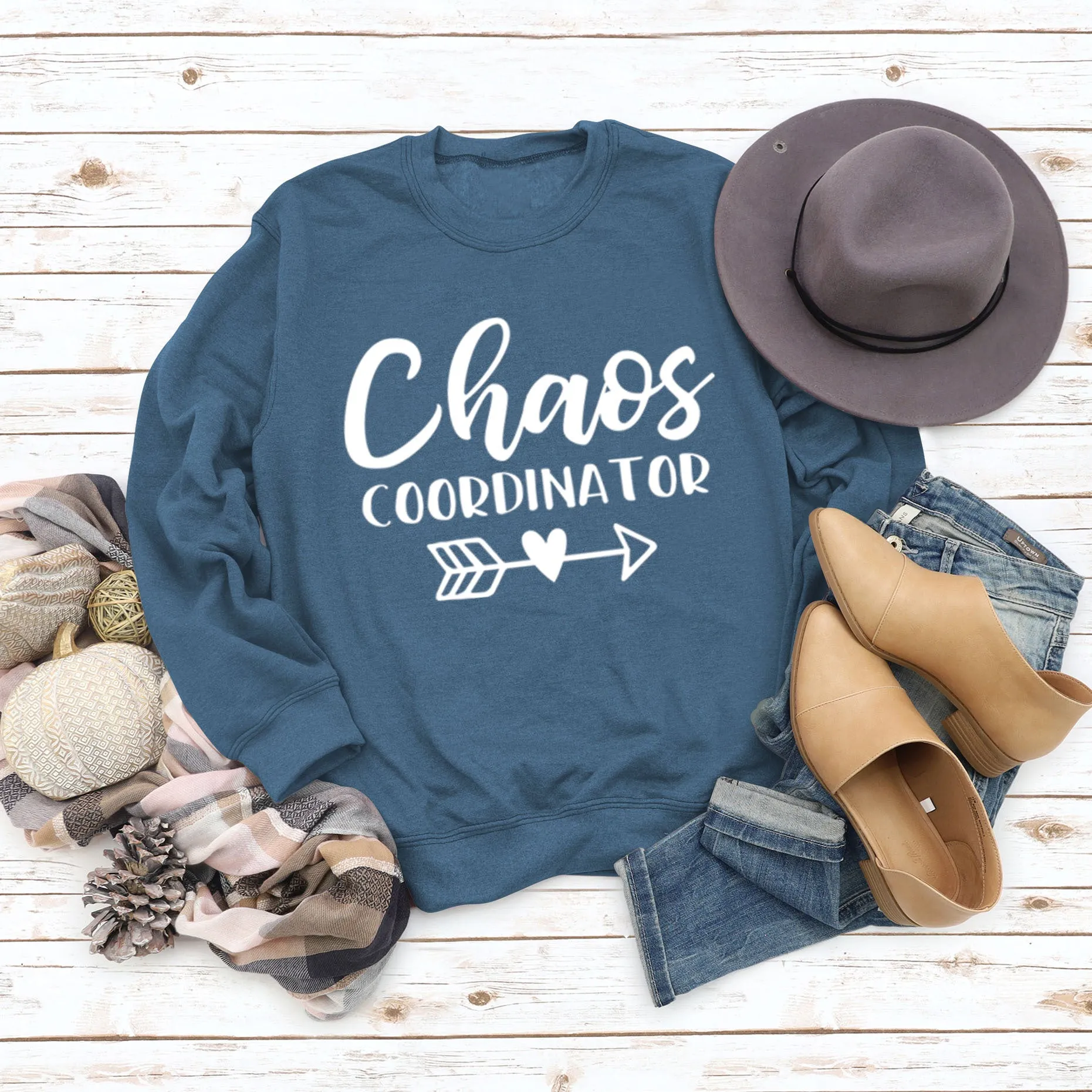 Chaos COORDINATOR Letters Round Neck Loose Autumn and Winter Long-sleeved Large Size Sweater